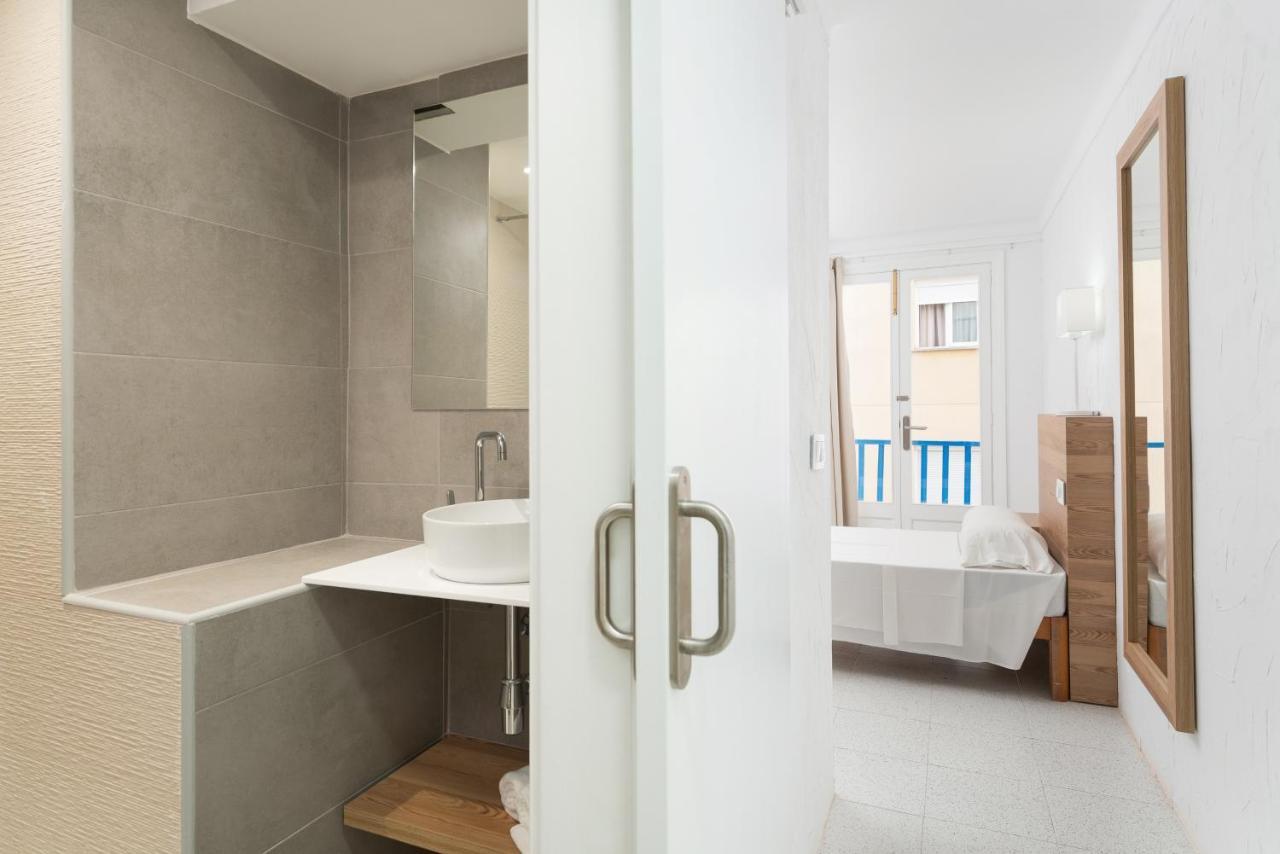 Cozy&Bright Double Room In Cala Ratjada カプデペラ エクステリア 写真