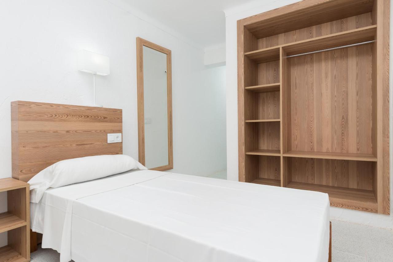 Cozy&Bright Double Room In Cala Ratjada カプデペラ エクステリア 写真